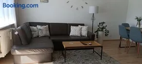 Pomaranczowa Apartment - Image 1