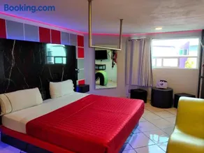 MOTEL EL PARTENON BY v EDEN - Image 3