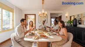 VACATION MARBELLA I Villa Bosquecito, Giant Private Heated Pool, Walk to the Beach, 6 BDR, Spacious Villa, BBQ, Ample Garden, Alarm System - Image 5