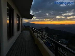Himalayan Hideaway - Image 5