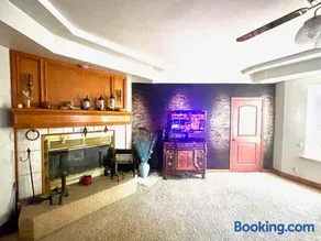 Room in a house - Image 2