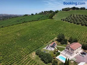 Tenuta Marino - Villa con Piscina Privata tra i Vigneti delle Marche - Image 2