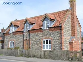 Stepping Stone Cottage - Image 1