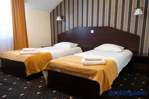 Hotel Podzamcze - Image 1