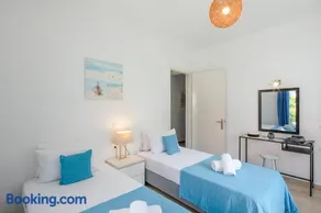 Irini Apartments and Studios - Image 2
