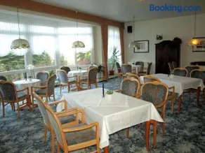 Hotel-Pension Ursula - Image 1