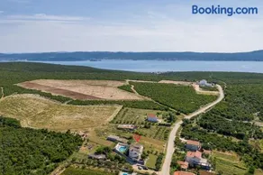 Apartman Strmota s bazenom i jakuzijem - Image 3