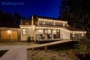 The House at Richardson Creek - Image 1