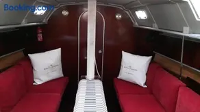 AMAZING FLAT IN CLASSIC SAILING BOAT in BARCELONA - Image 2