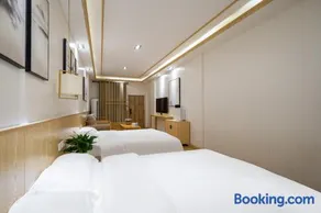 Floral Hotel Guilin Daifeng Lake House - Image 5