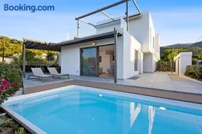 Saronia Estate - Image 3