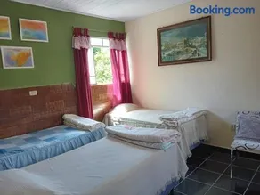 Casa Delicia em Passa Quatro Até 6 pessoas - Image 2