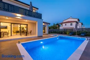 Vila Mia Opatija Dražice - Image 1