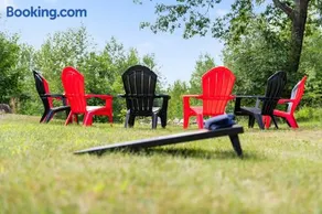 70 Private Acres-Sleeps 12-Fire Pit-Pet Friendly - Image 4