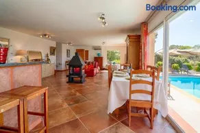 Villa spacieuse avec piscine à Coti-Chiavari - Image 3