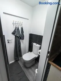 Apartment - Image 4