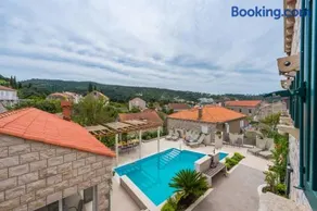 Villa Sarah - Image 1
