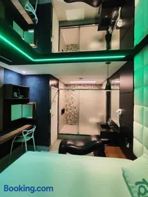 Top Motel - Image 2