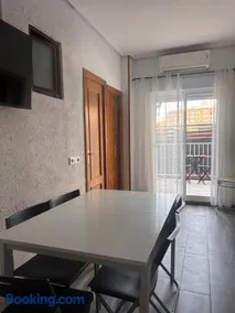Lola Apartment Encorts - Image 3