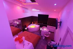 B&B GRECALE Suite & Spa - Image 1