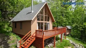 Stunning Mountain Views w Deck & Grill on 5 Acres! - Image 2