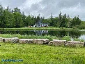 Peaceful and Heavenly Private Water Front Cottage on 100 Acres of Scenic Beauty- Trent Lakes - Image 3