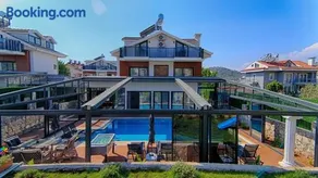 Fethiye Ölüdeniz Private Villa with Pool - Image 4