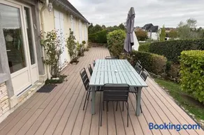 Beautiful family home - Image 2