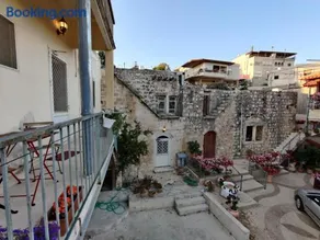 Mi'ilya CHOCOLATE HOUSE Guest house - Image 1