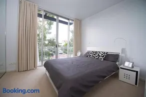 Oxford Street Prime location Bulimba - Image 4