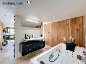 Unique Cabane 4 spa Centre Équestre & Snack - Image 3