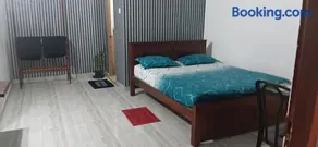 White Wall Hotel - Image 2