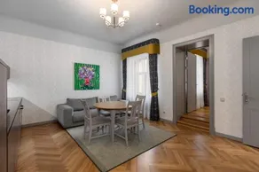 Roze Republikas Apartments - Image 4