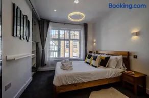 2 Bed in Warwick oc-c41051 - Image 2