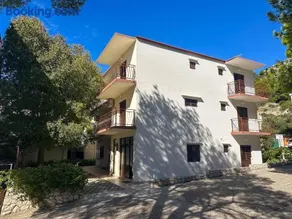 Niko Apartments - Image 2