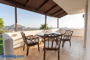 Athanasia Holiday House - Image 3
