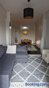 Acropolis View Condo, perfect location! - Image 2