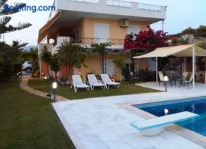 Villa Paul & Pool Alepochori - Image 1