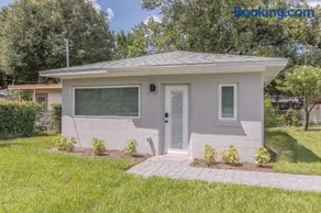 Luxury Tiny Home 2 Miles from Downtown Orlando - Image 5