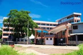 Javan Silas Executive Guest House & Hostel - Image 1