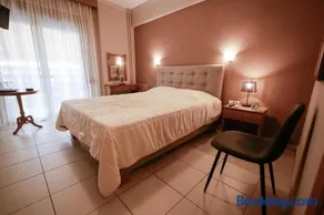 Studios Ioanna - Image 5