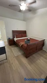 3BR & Loft near Palmdale Hospital- Shared Hm - Image 2