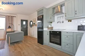 Seaside Cottage in Spanish Point - Image 3