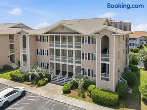 Tilghman Shores 2BR Pool 3-Min to the Ocean - Image 1