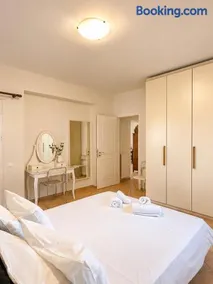 Seascape Nafplio Residence - Image 4