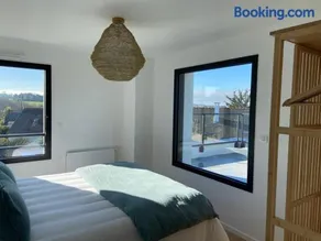 Magnifique villa avec piscine à deux pas du port - Image 2