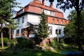 Villa Navigator - Image 1