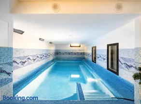 Luxury Villa in Girona with Indoor Pool & Garden Base for Costa Brava, France and Barcelona - Image 4
