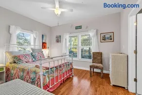 Bayside Manor near Holden Beach - Image 4