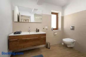 Villa Vito an peaceful escape near historic town - Image 4